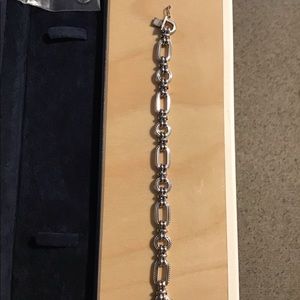 Fortunoff 18 Karat White Gold link bracelet....